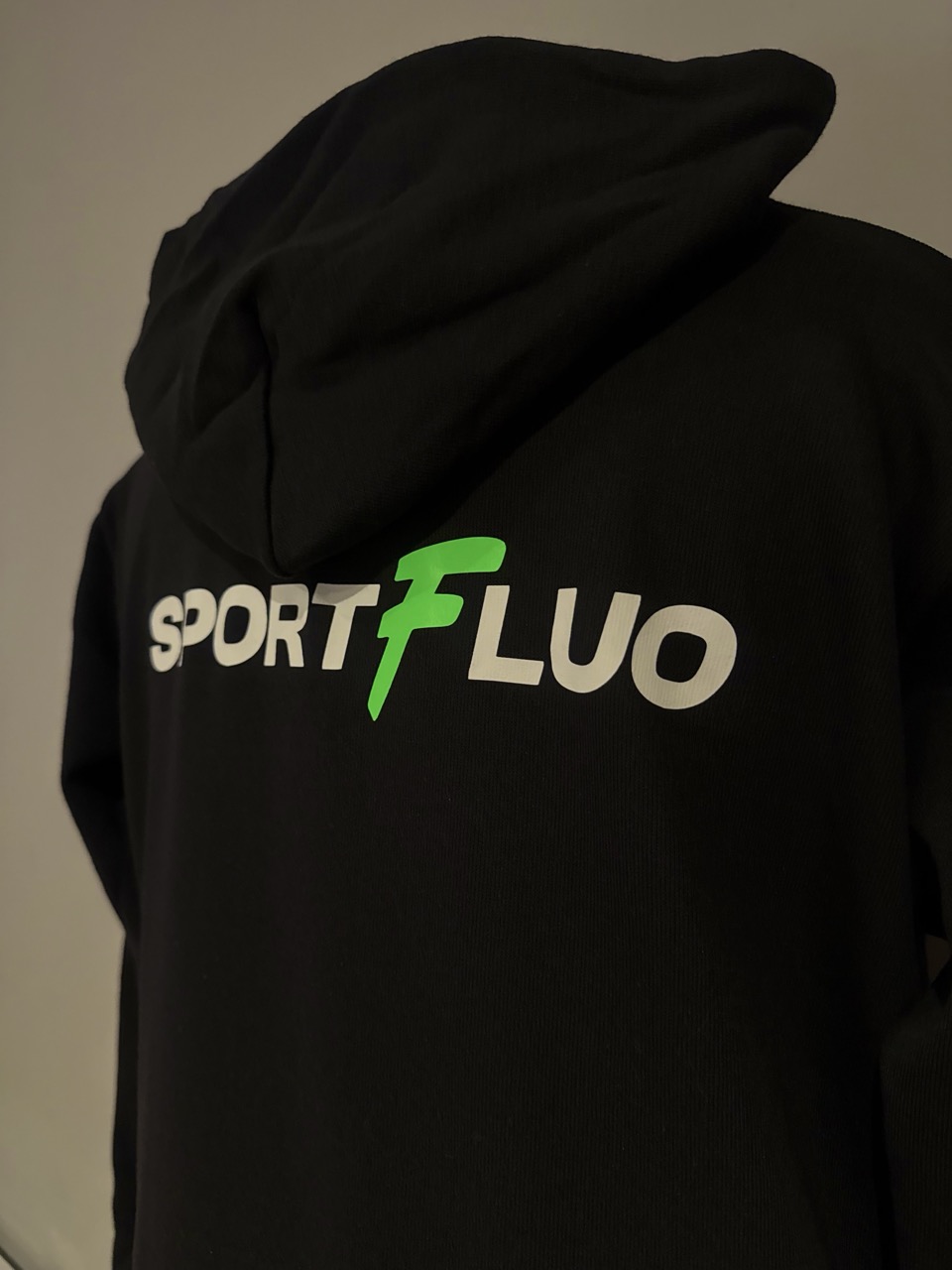 Flocage sur t-shirts / pull / sweats.